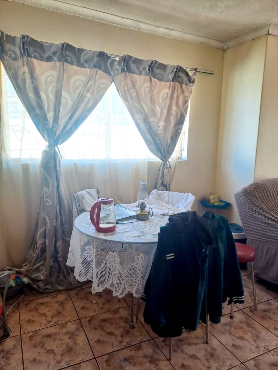 5 Bedroom Property for Sale in Mdantsane Nu 17 Eastern Cape